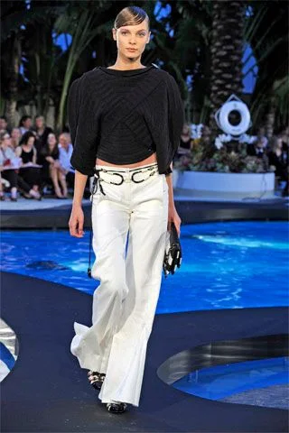 Look 11